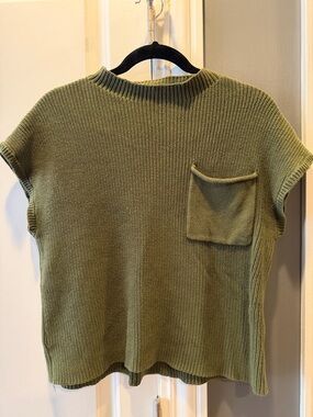 Olive Green 2-piece Knit Short-Sleeve Sweater with Pocket and Lounge Pants